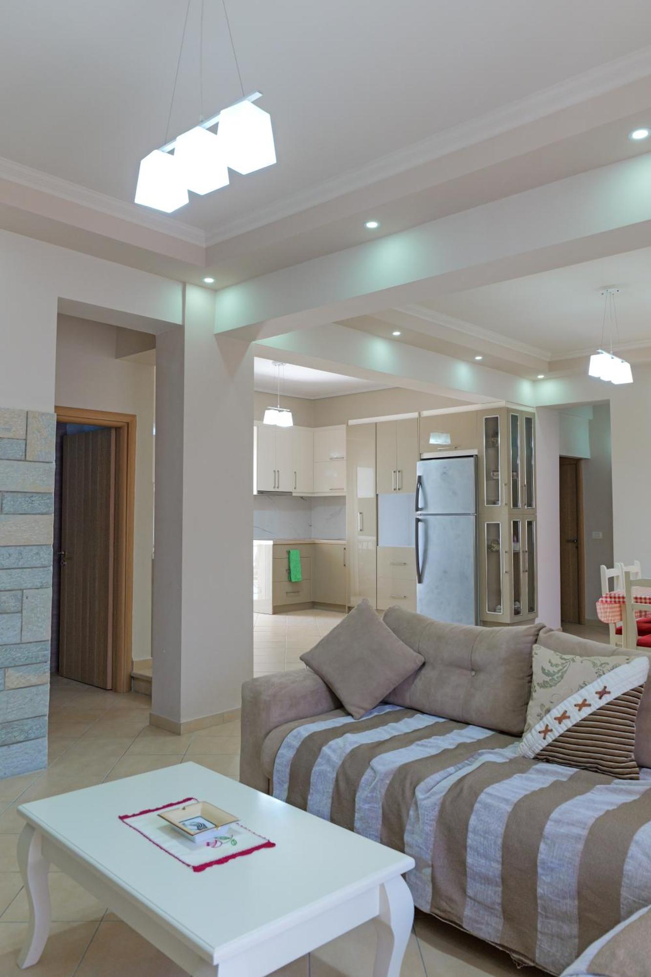 Dana Hotel Apartments Sarandë Esterno foto
