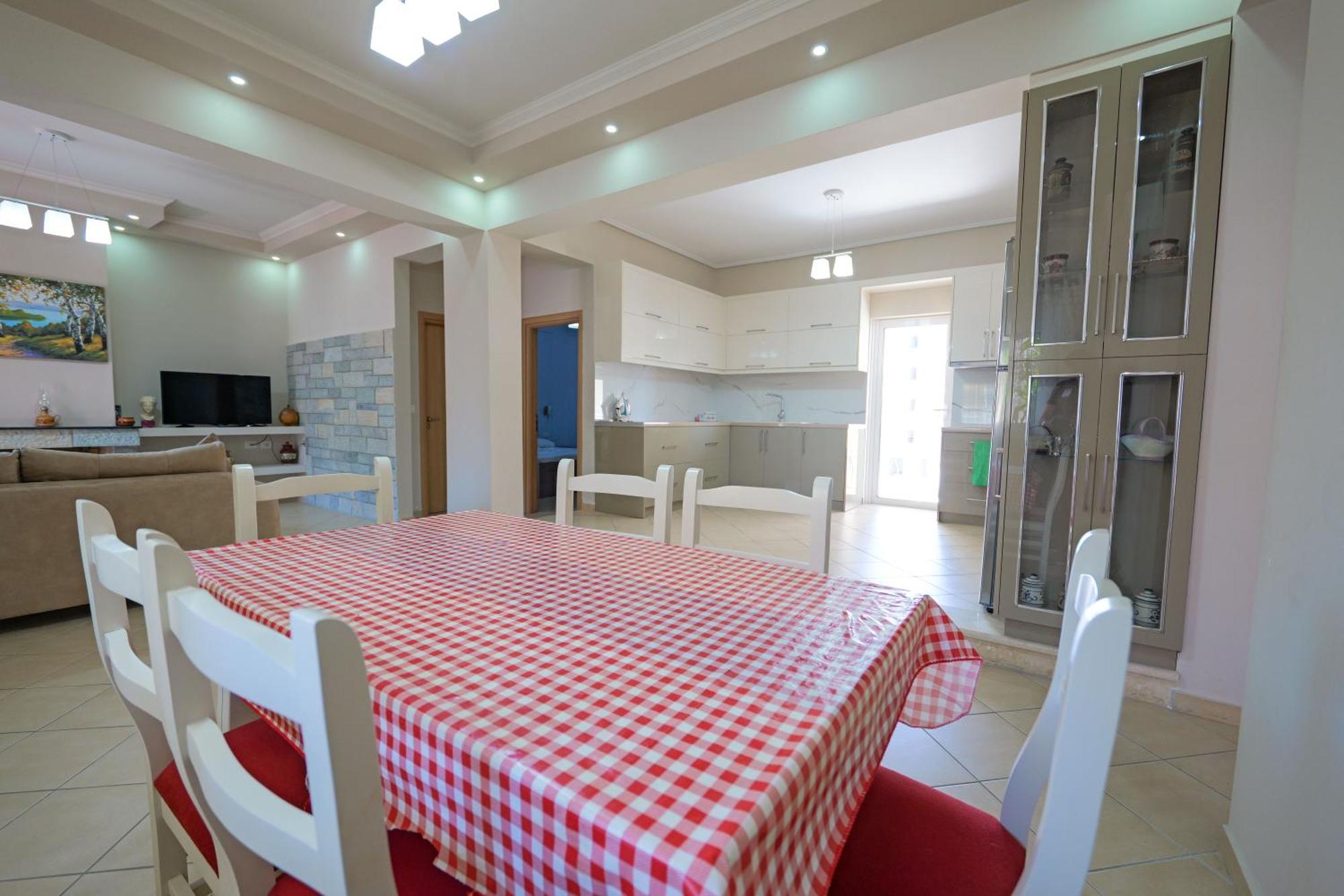 Dana Hotel Apartments Sarandë Esterno foto